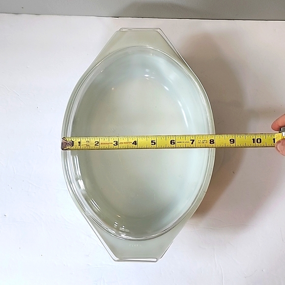 Vintage Pyrex Verde 2.5 qt casserole dish with lid - Picture 6 of 12